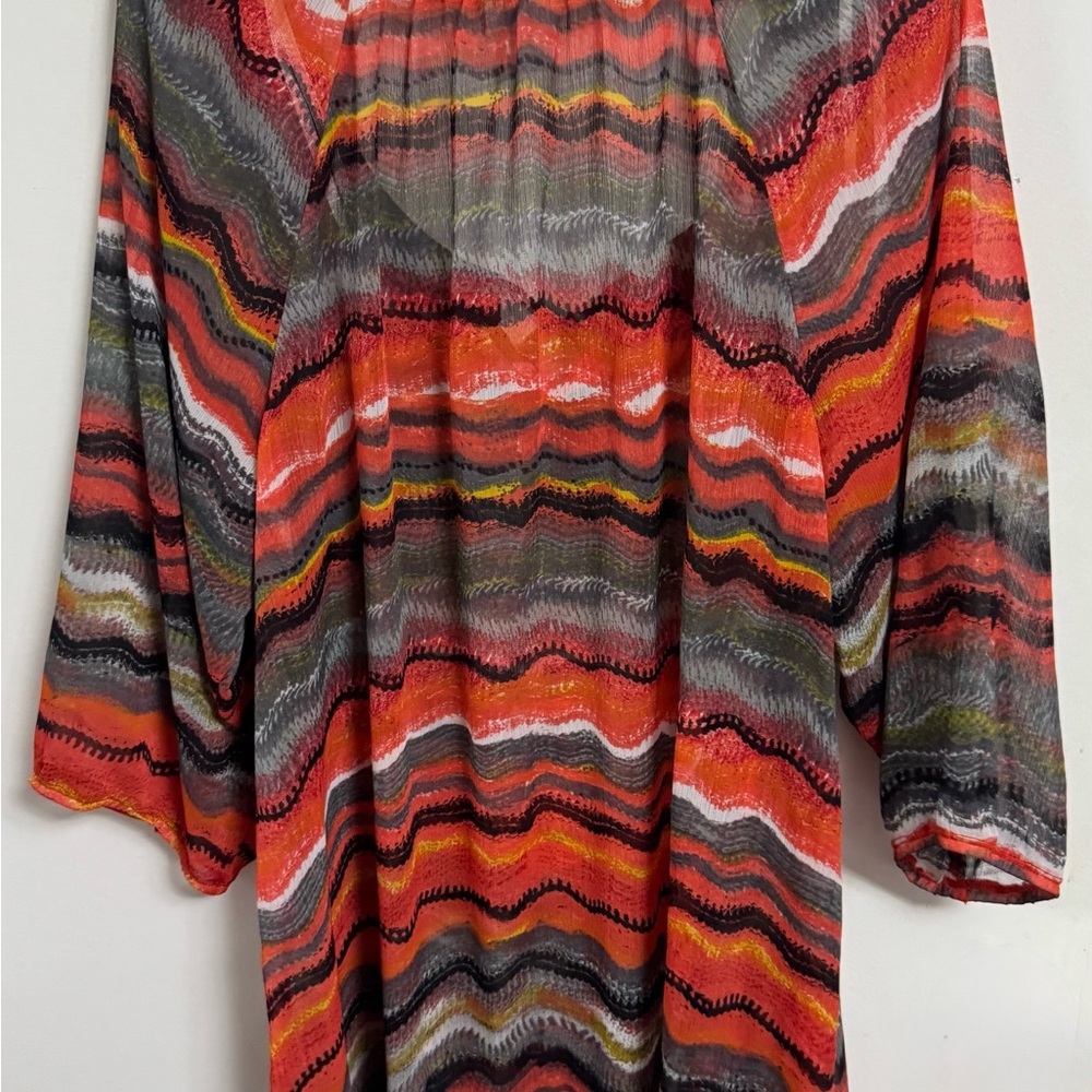 Jaclyn Smith Multicolor Wave Pattern Top - image 1